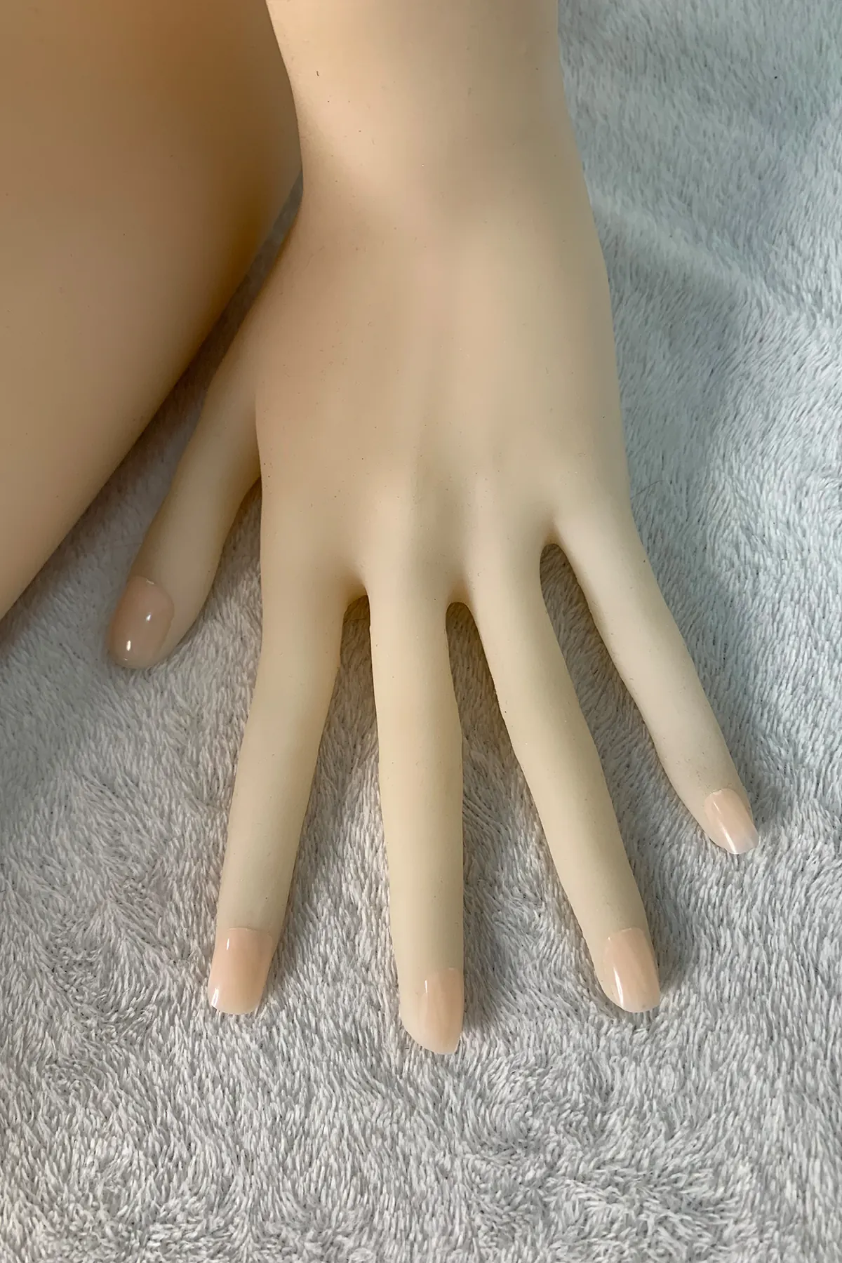 Lison Courbet - Sexpuppe konfigurierbar 158 cm en TPE, teint naturel, tête 297 factory reference 1