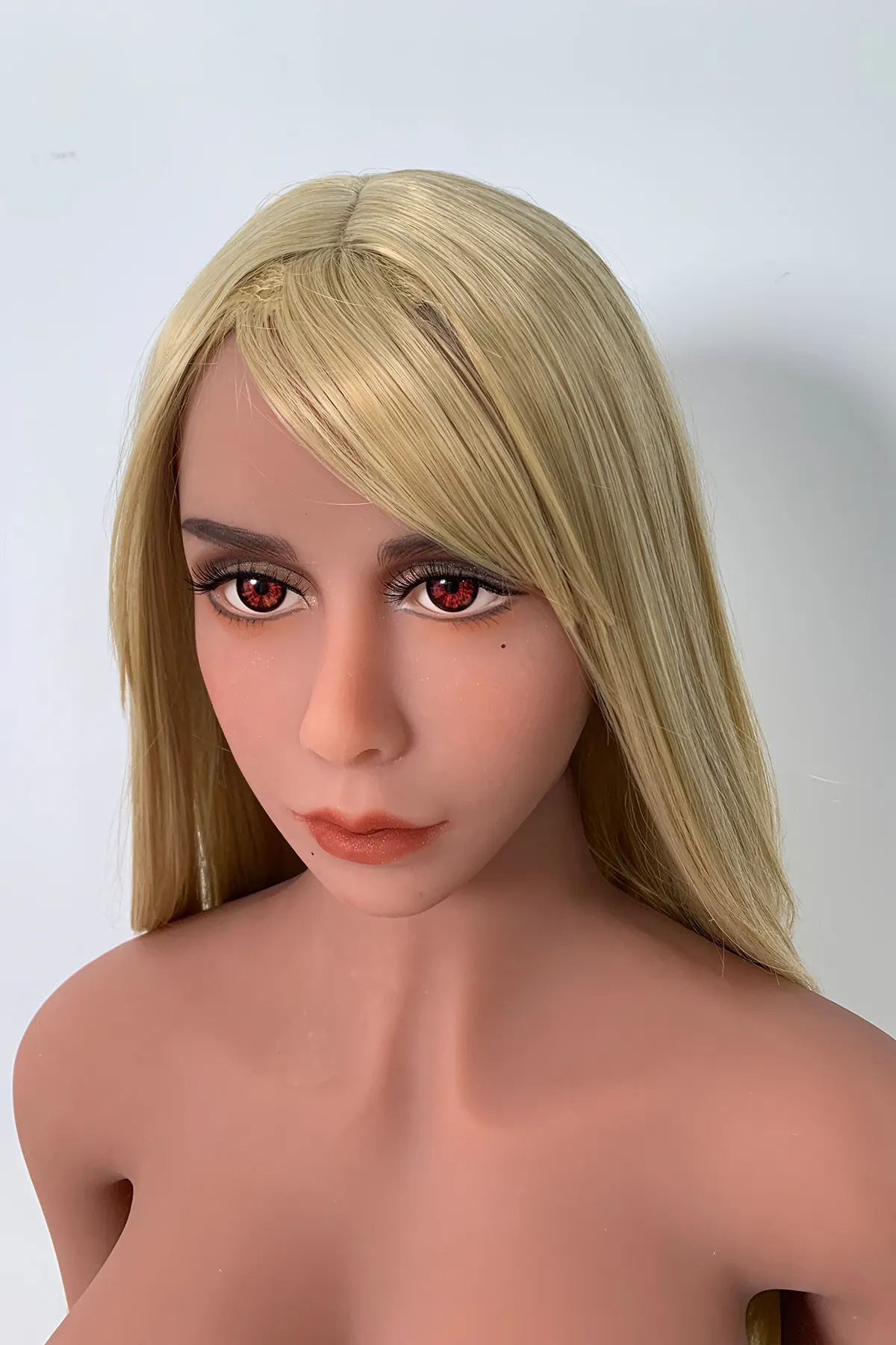 Éléonore Fontenay - Sexpuppe konfigurierbar 158 cm en TPE, tête 144 factory reference 2