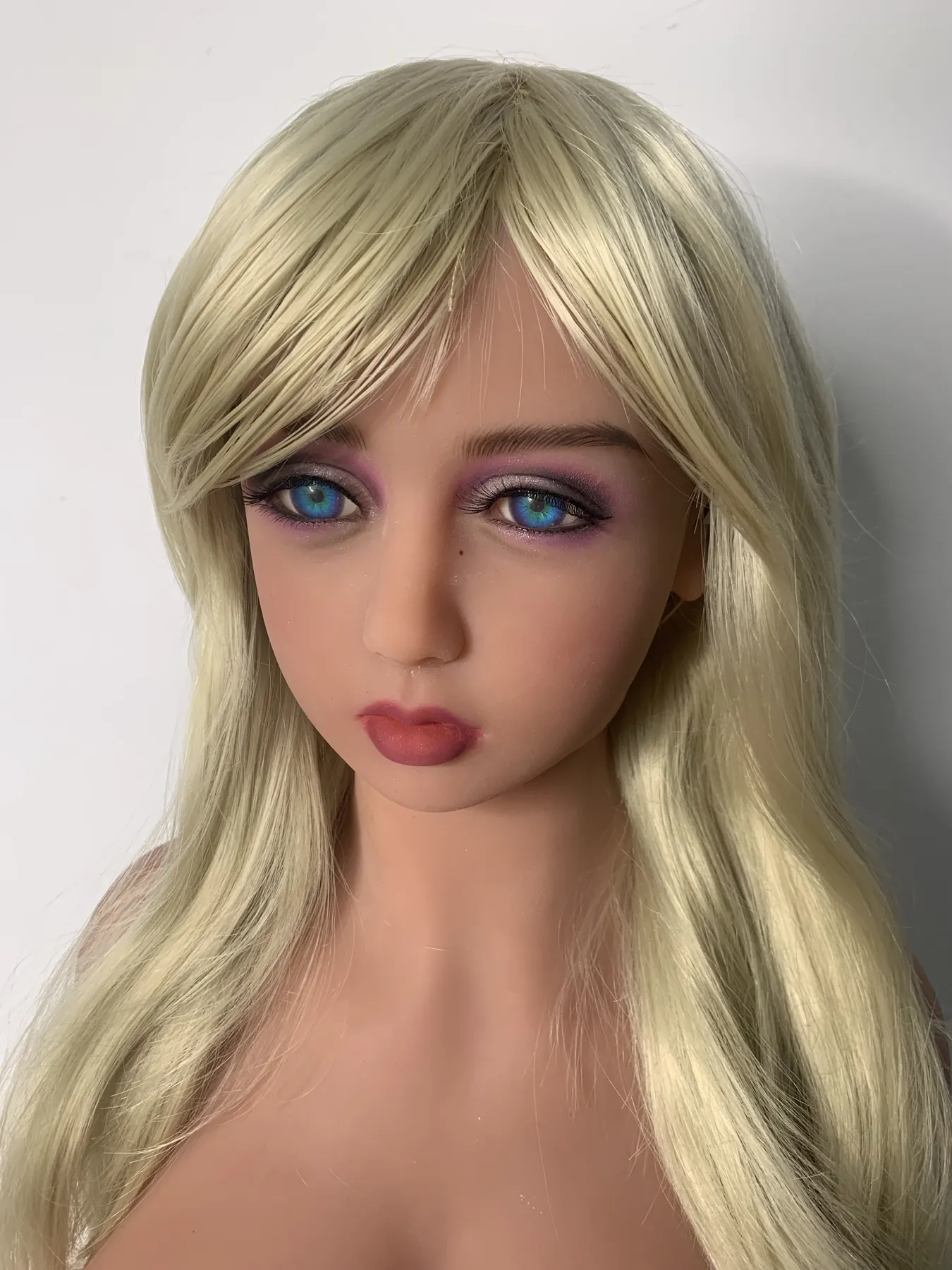 Éléonore Giraudon - Sexpuppe konfigurierbar 158 cm en TPE, tête 165 factory reference 3