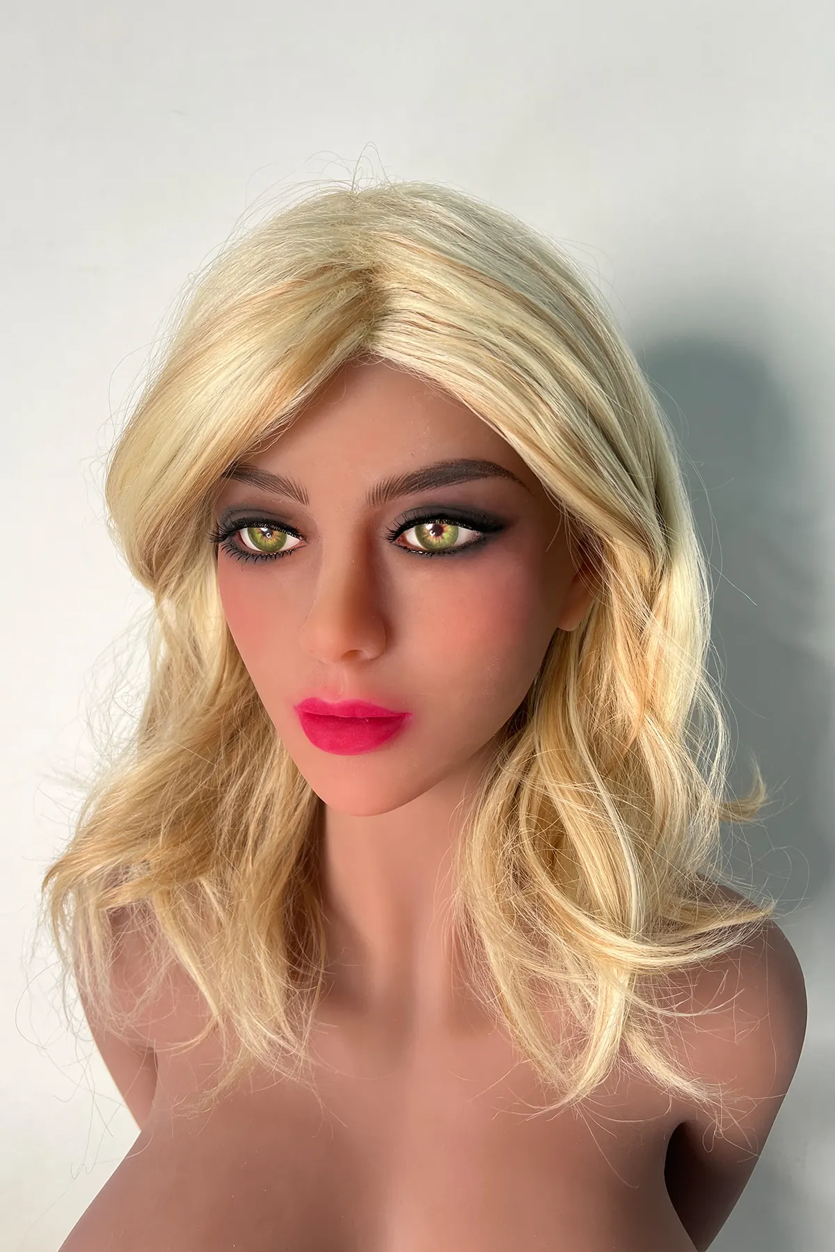Léocadie Vasseur - Sexpuppe konfigurierbar 158 cm en TPE, teint corail, tête 17 factory reference 4