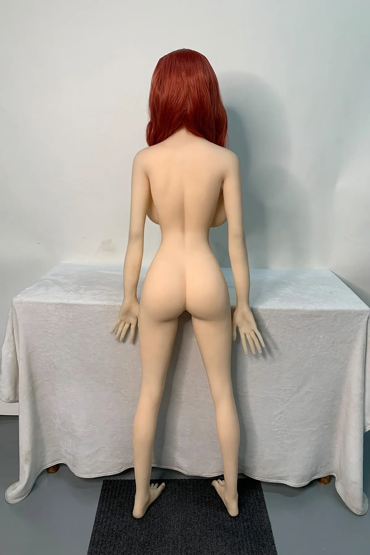 Lison Courbet - Sexpuppe konfigurierbar 158 cm en TPE, teint naturel, tête 297 factory reference 4