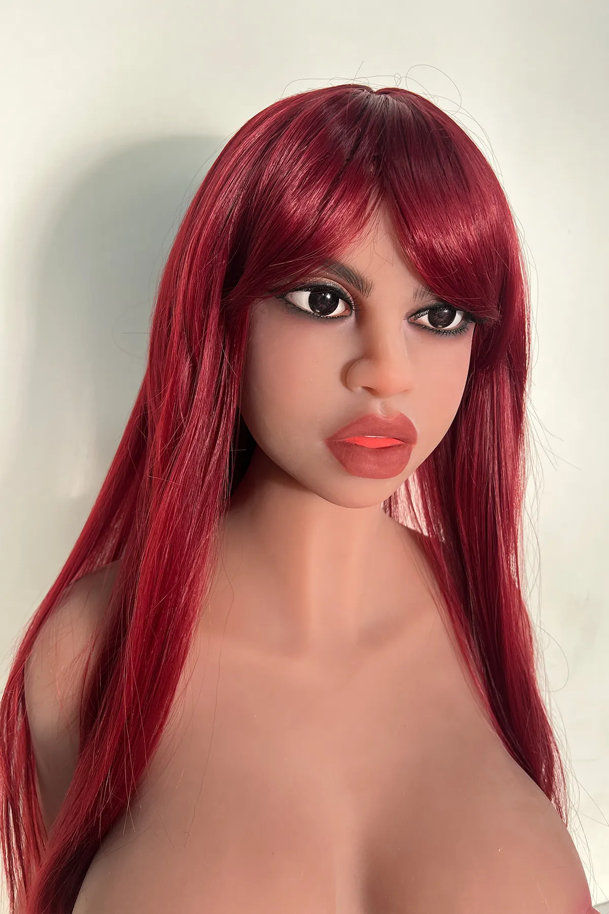 Viviane Chabert - Sexpuppe konfigurierbar 165 cm en TPE, teint corail, tête 65 factory reference 4